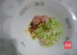 Illustration of how to make pure natural green radish sprouts steamed buns 5