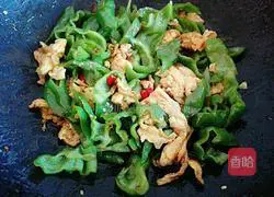 Illustration of how to make scrambled eggs with pepper 10