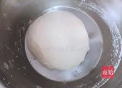 Illustration of how to make dumplings stuffed with pork and pickled cabbage 3