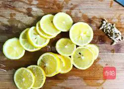 Illustration of Fan Bingbing's honey lemon passion fruit recipe 3