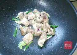 Illustration of how to make mung bean ribs soup 4