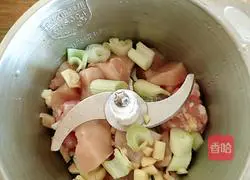 Nutritious and delicious oatmeal, pumpkin, beans and meat buns Illustration of how to do it 2