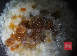 Illustration of how to make Sansheng Sanshi Peach, Quinoa and Date Soup 3