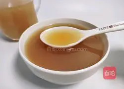 Illustration of how to make rock sugar snow pear 1