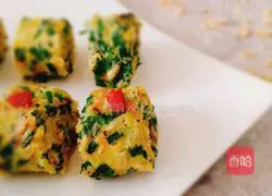 Illustration of how to make leek and shrimp skin egg rolls 15