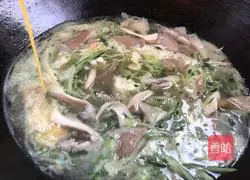 Cucumber and mushroom soup recipe 11