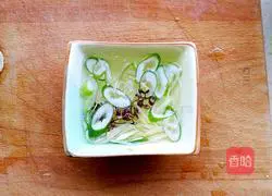  Illustration of how to make three fresh meatball soup 1