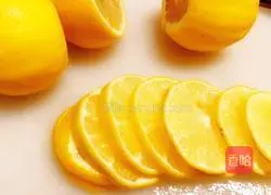 Honey Lemon Tea Recipe Illustration 3