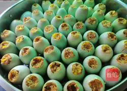 Illustration of how to make glutinous rice and salted duck eggs 7