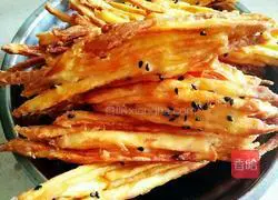 Illustration of making sweet potato shreds 12