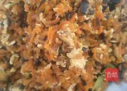 Illustration of how to make fried carrot buns 2