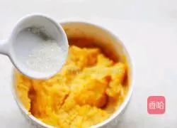 Illustration of how to make poppy milk cheese sweet potato cake 3