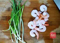 Illustration of how to make scallion oil noodles 16