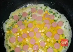 Illustration of how to make egg and ham pancakes 5
