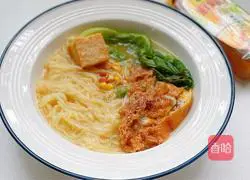 Illustration of how to make instant egg noodles 12