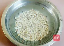 Winter Melon, Barley and Pork Ribs Soup Recipe Illustration 3