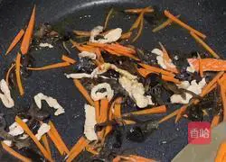 Illustration of how to make tiger noodles 3