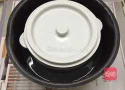 Illustration of how to make red date and white fungus soup 4