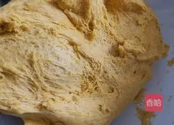 Illustration of how to make pumpkin and red date steamed buns 8