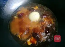 Illustration of how to make brown sugar boiled eggs 9