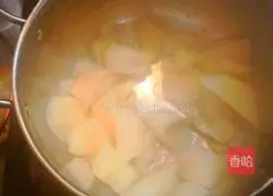 Illustration of how to make rock sugar, ginger and snow pear 3