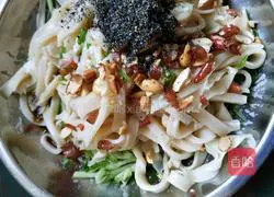 Homemade Liangpi (no washing) Illustration of how to do it 6