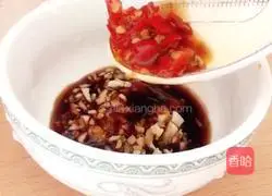 Illustration of how to dip tripe in sauce (Lantern Festival on the 15th day of the first lunar month) 8