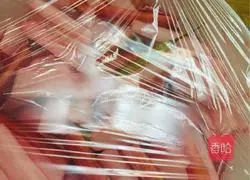 Illustration of how to make rouge pickled pepper and radish 9