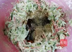 Illustration of how to make radish balls and tofu soup 2