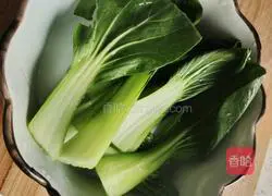 Illustration of how to make some noodles in five minutes 2