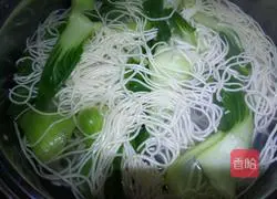 Illustration of how to make fat intestine noodles 14