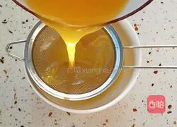 Illustration of how to make pumpkin baked eggs 6