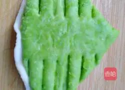 Fancy Pastry Jade Flower Recipe Illustration 6