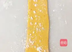 Illustration of how to make pumpkin rolls 7