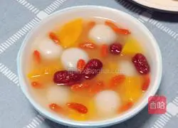 Illustration of how to make papaya, red dates and glutinous rice balls 10