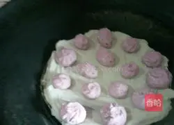 Illustration of how to make purple sweet potato pork buns 14