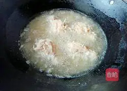 Illustration of how to make fried chicken wings 13