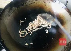 Sea Vegetable Shredded Pork Soup Recipe Illustration 4