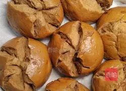 Illustration of homemade jujube-flavored brown sugar blossom steamed buns 27