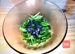 Illustration of how to make beef wontons 5