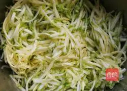 Illustration of how to make cold melon 10