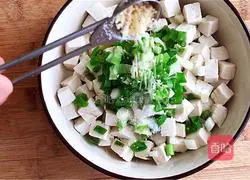 Illustration of how to make tofu with chives 10