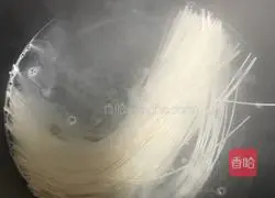 Illustration of Kuaishou Scallion Noodles 5