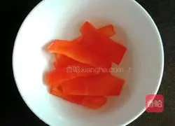 Illustration of how to make sweet pepper and pork noodles (baby food supplement) 1