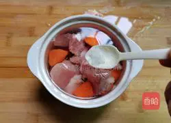 Illustration of how to make carrot and yam lean meat soup 6