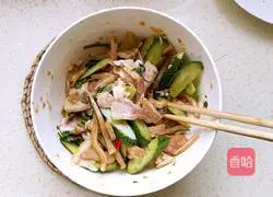 Illustration of how to make pig ears mixed with cucumber 4