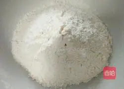 Illustration of how to make black rice rolls 1