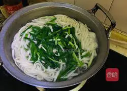 Illustration of how to make vegetarian noodles 7