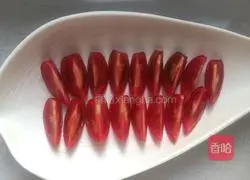 Illustration of how to make candied tomatoes 5