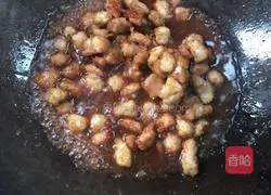 Illustration of how to make pineapple sweet and sour pork 11